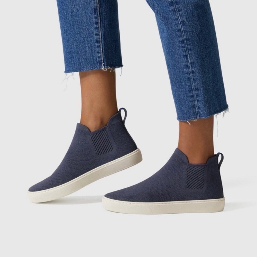 ROTHY'S The Chelsea Boot Slip On Sneaker Navy Blue White 10